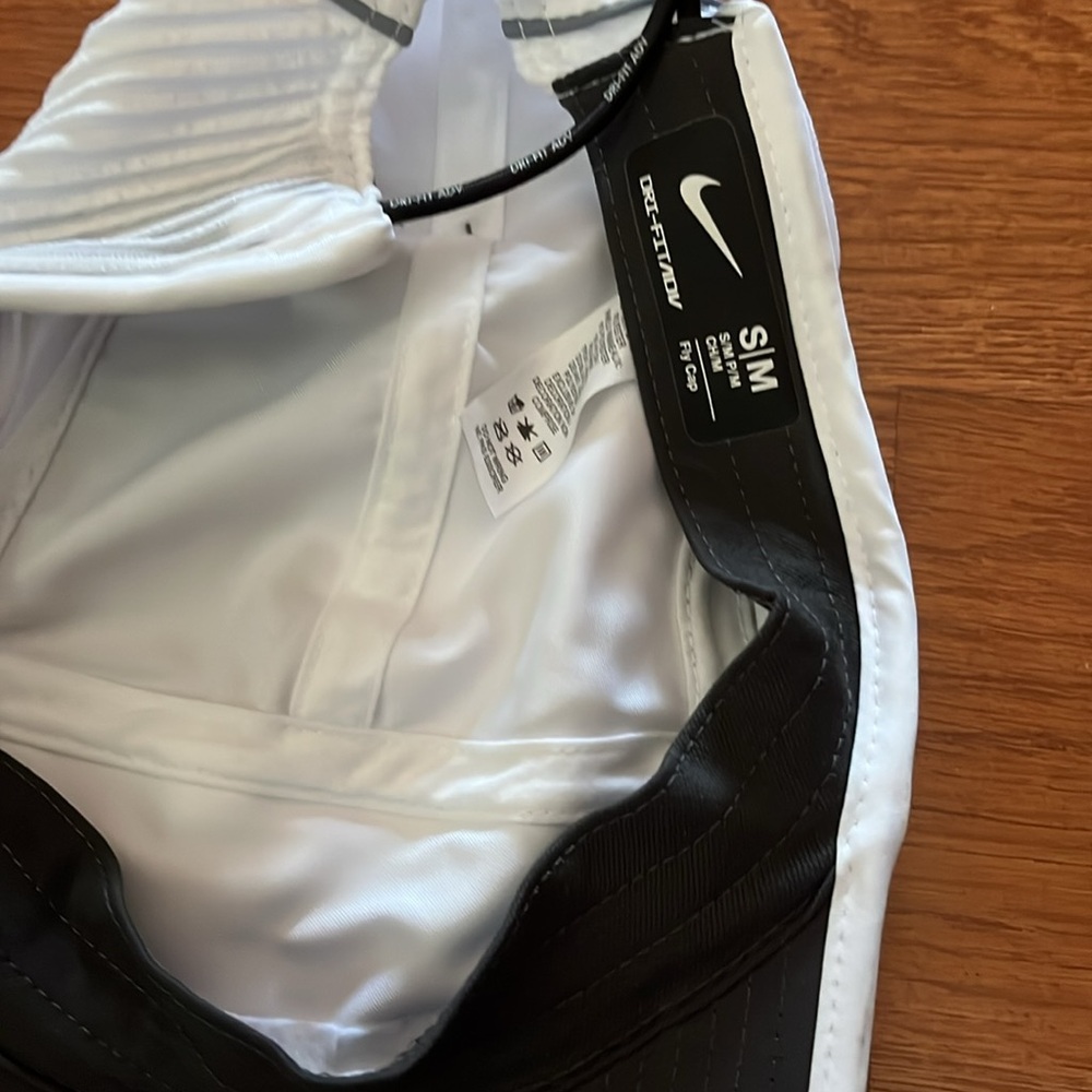 Nike White Sports Cap with Black Swoosh - Picture 2 of 3
